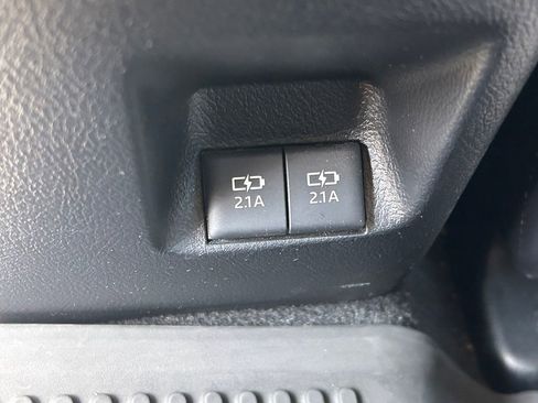 Used 2021 Toyota 4Runner TRD Off-Road Premium image 22