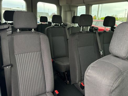 Used 2017 Ford Transit 350 XL RWD image 15