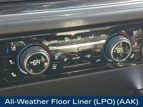 Used 2023 Chevrolet Silverado 1500 LTZ AWD/4WD image 14