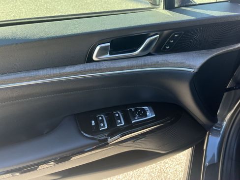 Used 2024 Kia K5 EX w/ EX Premium Package image 17