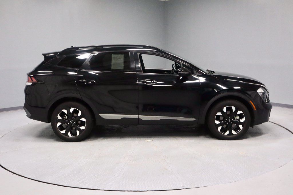 Used 2023 Kia Sportage X-Line AWD/4WD image 12