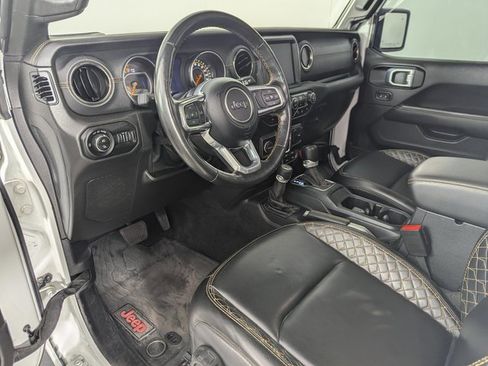 Used 2021 Jeep Gladiator High Altitude image 11