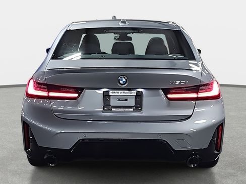 New 2026 BMW 330i Sedan w/ M Sport Package image 6