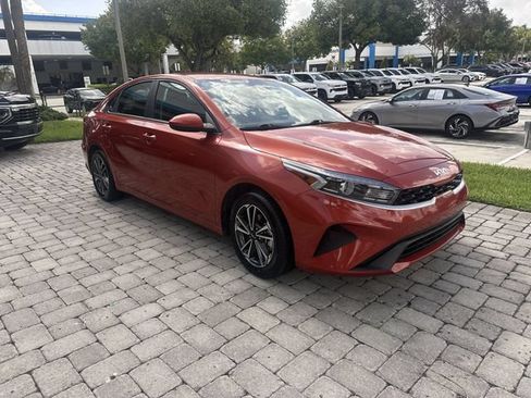 Used 2024 Kia Forte LXS FWD image 16