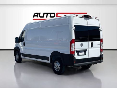 Used 2023 RAM ProMaster 2500 w/ Advance Safety Group (B) FWD image 5