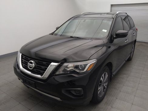 Used 2017 Nissan Pathfinder S FWD image 15