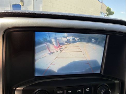 Used 2019 Chevrolet Silverado 1500 LT AWD/4WD image 25