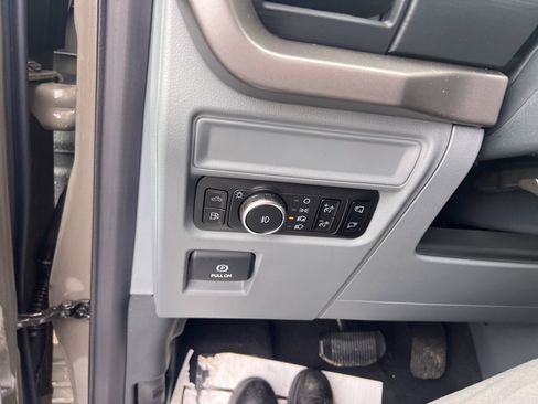 New 2025 Ford F150 XLT w/ Equipment Group 301A Standard image 34