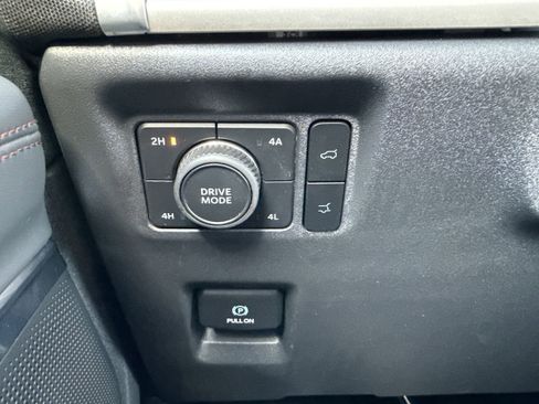 Used 2025 Ford Expedition Max Active image 22