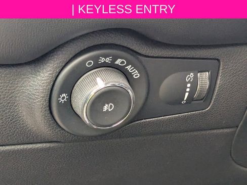 Used 2021 Dodge Durango GT image 6