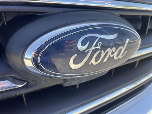 Used 2020 Ford Transit 350 XLT image 29