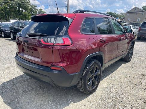 Used 2020 Jeep Cherokee Latitude Plus AWD/4WD image 5