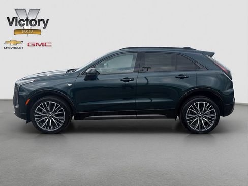 Used 2025 Cadillac XT4 Sport AWD/4WD image 3