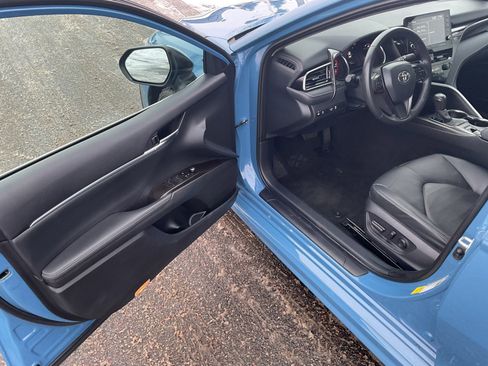 Used 2024 Toyota Camry XSE image 9