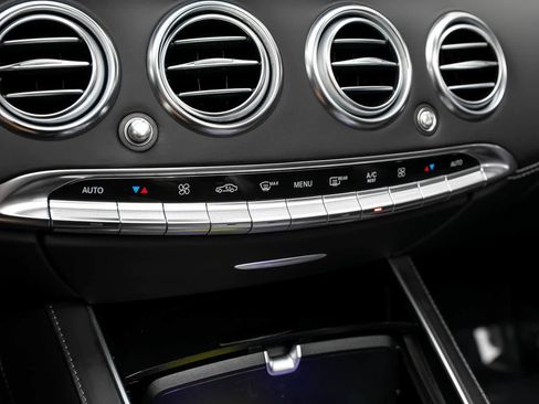 Used 2017 Mercedes-Benz S 63 AMG 4MATIC Cabriolet image 32