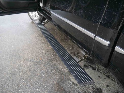 Certified 2023 RAM 1500 Limited image 26