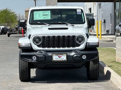 New 2026 Jeep Gladiator Sport AWD/4WD image 8