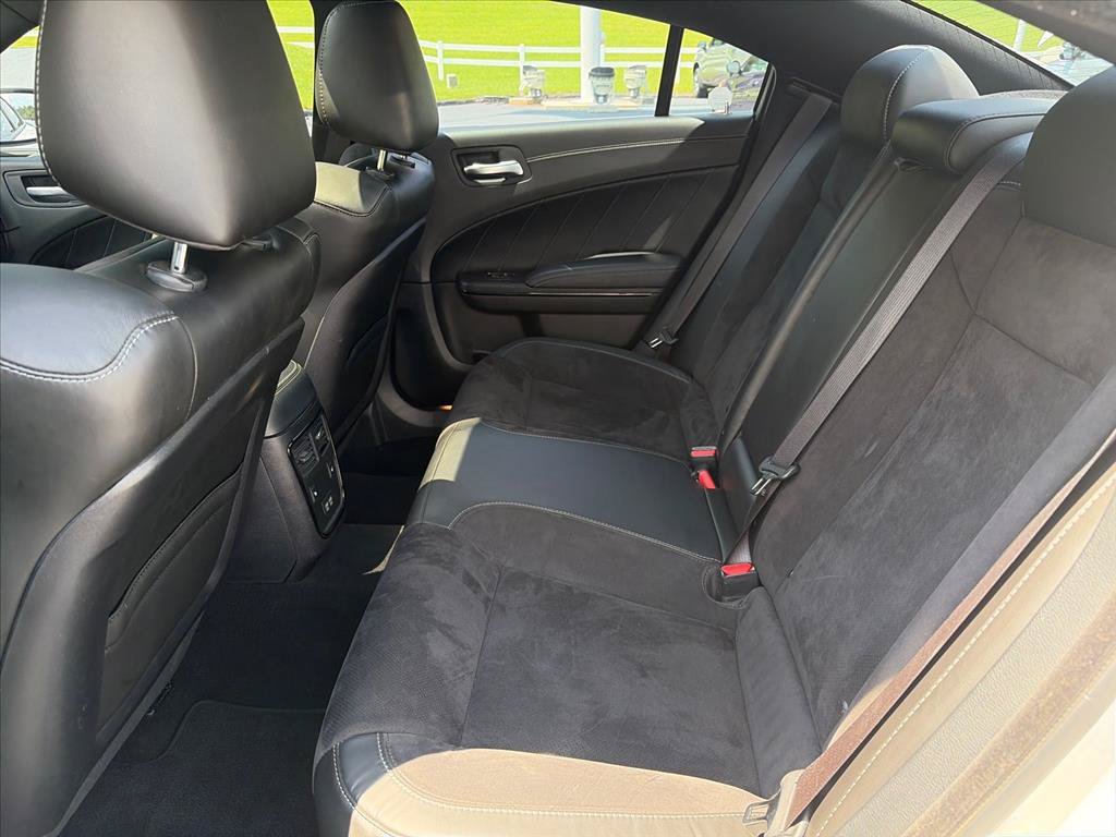 Used 2022 Dodge Charger R/T w/ Plus Group RWD image 29