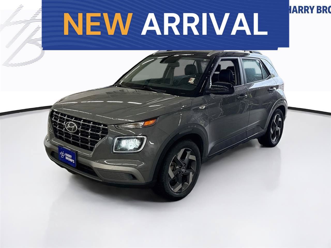 Used 2022 Hyundai Venue Limited w/ Cargo Package FWD image 1