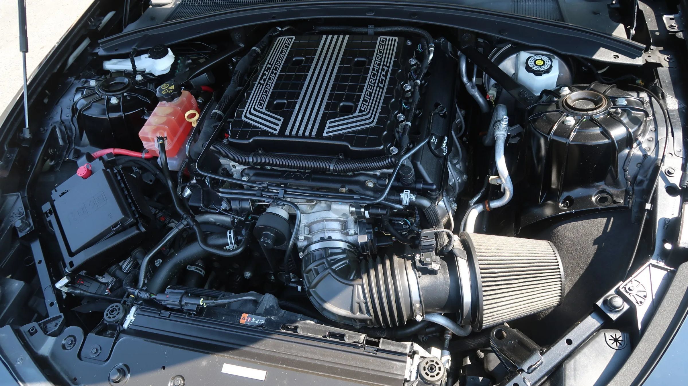 Used 2018 Chevrolet Camaro ZL1 RWD image 42