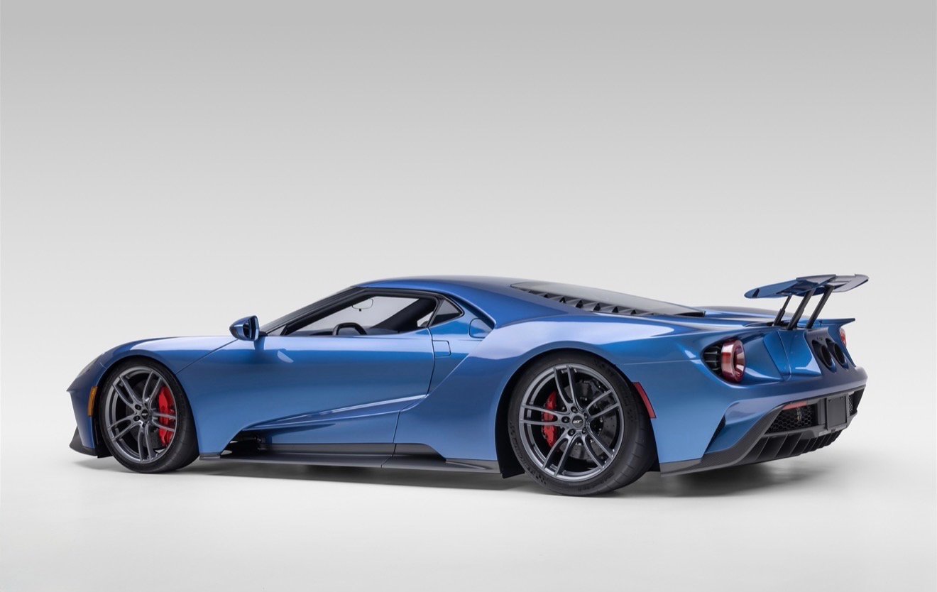 Used 2019 Ford GT RWD image 11