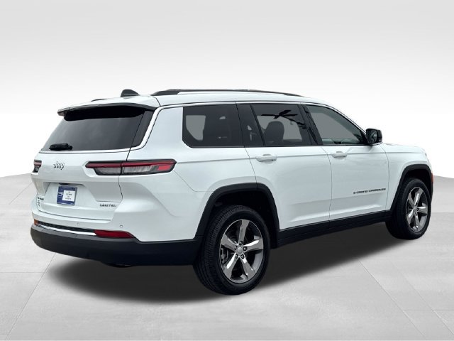 Used 2022 Jeep Grand Cherokee L Limited AWD/4WD image 6