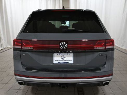 New 2026 Volkswagen Atlas Peak Edition AWD/4WD image 12