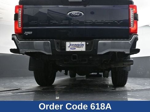 Used 2023 Ford F350 Lariat w/ Chrome Package image 28