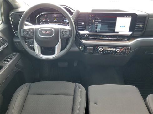 Certified 2025 GMC Sierra 1500 Elevation image 14