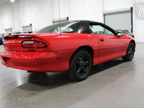 Used 1993 Chevrolet Camaro Z28 RWD image 26