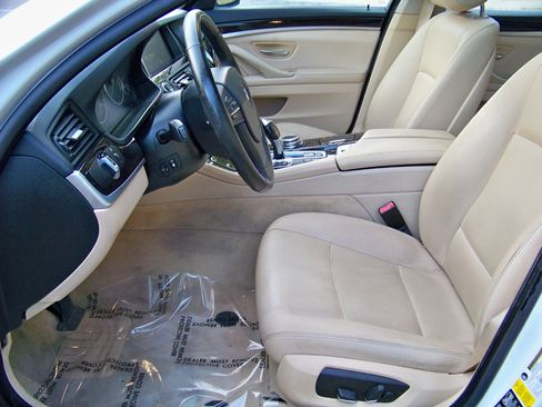 Used 2014 BMW 528i xDrive Sedan image 15