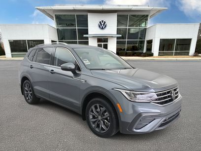 Certified 2022 Volkswagen Tiguan SE