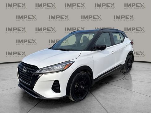 Used 2024 Nissan Kicks SR w/ SR Premium Package image 1