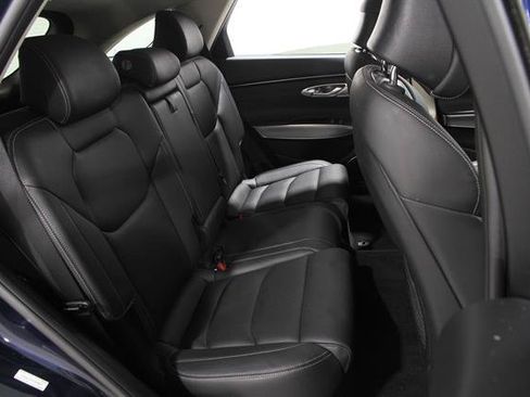 Certified 2022 Genesis GV70 2.5T w/ Select Package AWD/4WD image 18