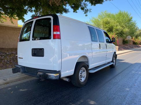 Used 2025 Chevrolet Express 2500 w/ Driver Convenience Package RWD image 16