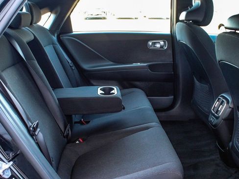 Used 2024 Hyundai Ioniq 6 SE image 37