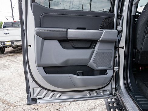 Used 2021 Ford F150 XLT w/ Equipment Group 301A Mid AWD/4WD image 11