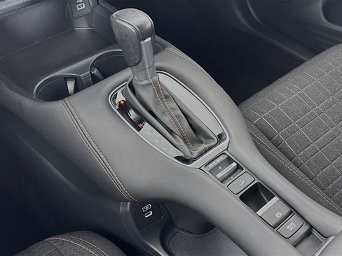 Certified 2024 Honda HR-V Sport image 16