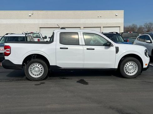 New 2025 Ford Maverick XL w/ Equipment Group 101A image 42
