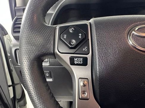Used 2023 Toyota 4Runner Limited AWD/4WD image 26