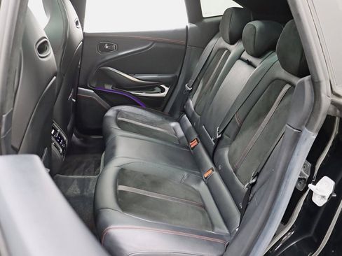 Used 2024 Aston Martin DBX 707 image 33