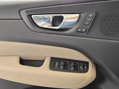 New 2026 Volvo XC60 B5 Plus w/ Protection Package Premier image 28