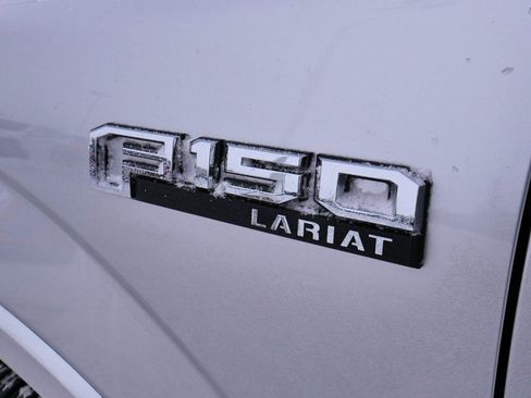 Used 2018 Ford F150 Lariat image 10