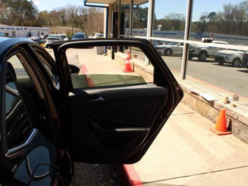 Used 2021 Volkswagen Jetta R-Line FWD image 15