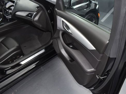 Used 2023 Cadillac CT5 Luxury w/ LPO, ONYX Package RWD image 23