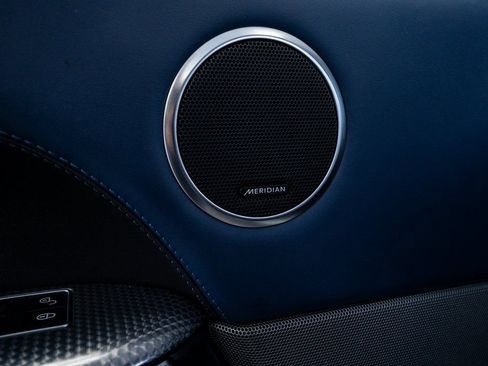 Used 2019 Land Rover Range Rover Sport HST image 36