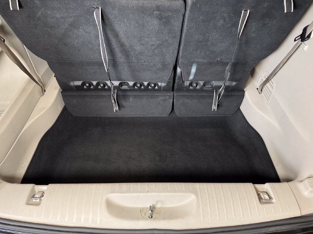 Used 2022 Chrysler Pacifica Touring-L FWD image 22