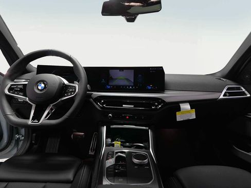 Used 2026 BMW 330i Sedan w/ M Sport Package RWD image 13