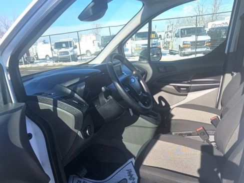 Used 2023 Ford Transit Connect XL image 11