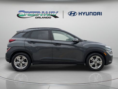 Certified 2022 Hyundai Kona SEL w/ Convenience Package FWD image 9